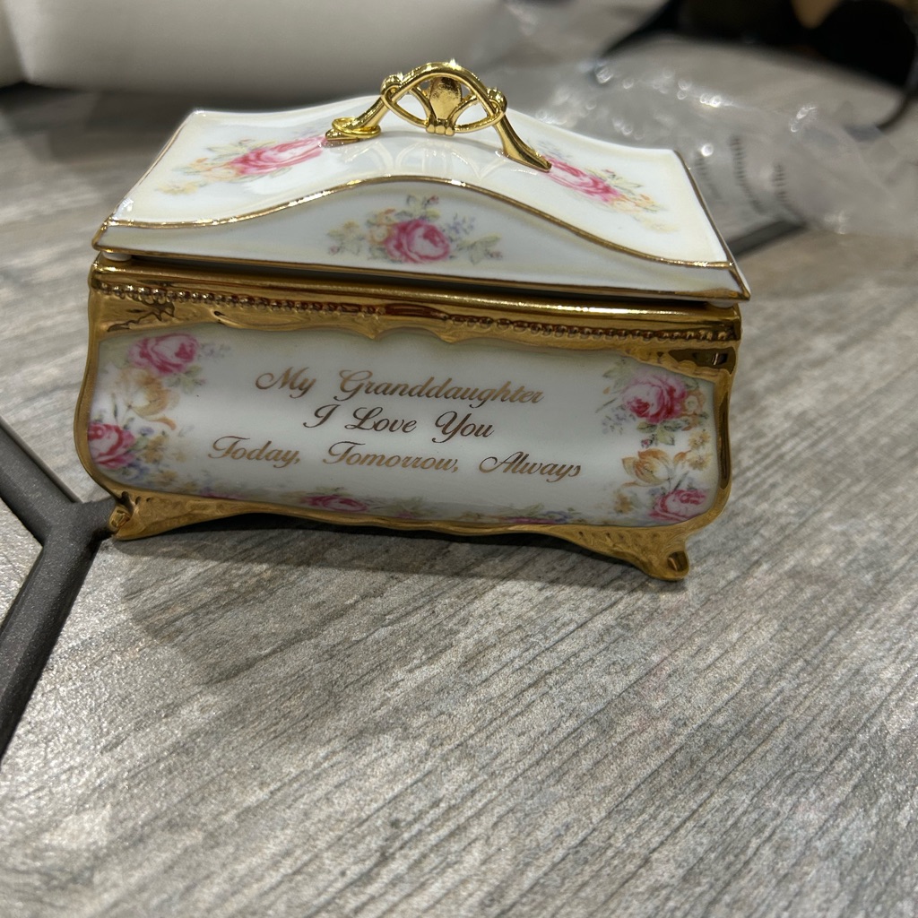 The Bradford Exchange Porcelain Music Box With Gold And Pink Accents
